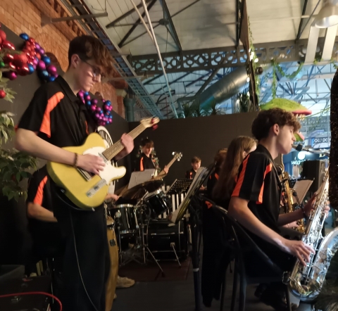 DYJA COLLECTIVE PLAY THE WOOLMARKET 15