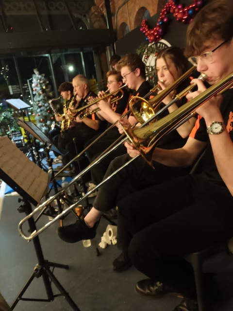 DYJA COLLECTIVE PLAY THE WOOLMARKET 25