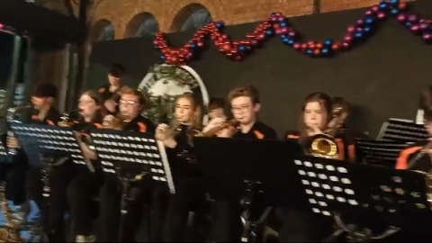 DYJA COLLECTIVE PLAY THE WOOLMARKET 33